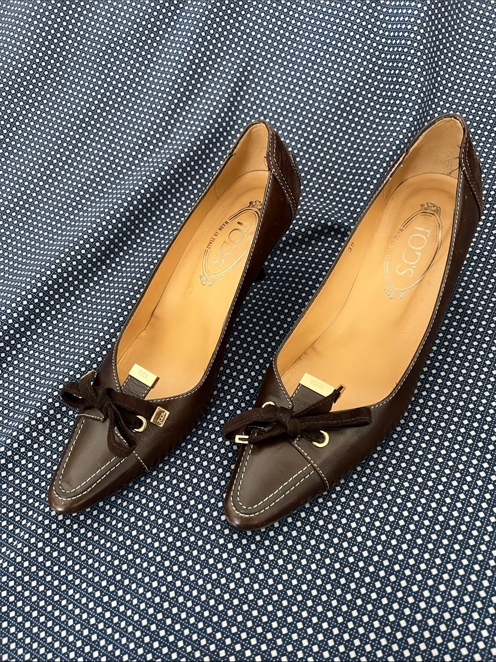 Tod's Dark Brown Leather Pointed Suede Bow Vintage Heels
